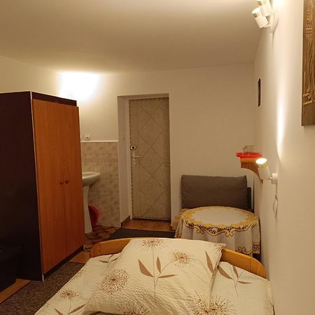シクラルスカ・ポレンバAuraアパートメント エクステリア 写真